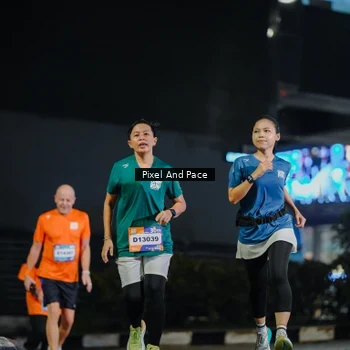 Runner Photo 7795779