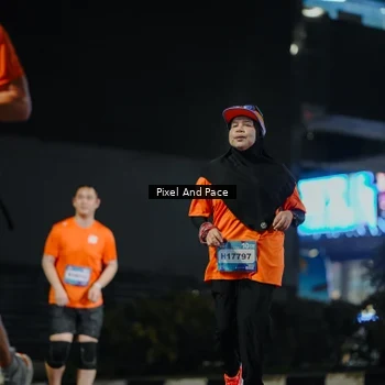 Runner Photo 7795841
