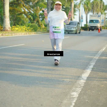 Runner Photo 7795849