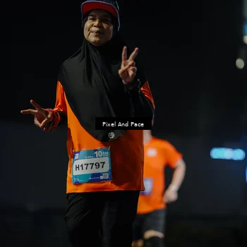 Runner Photo 7795852