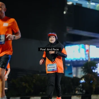 Runner Photo 7795860