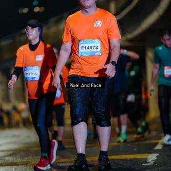 Runner Photo 7795865