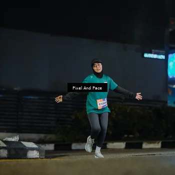 Runner Photo 7795879