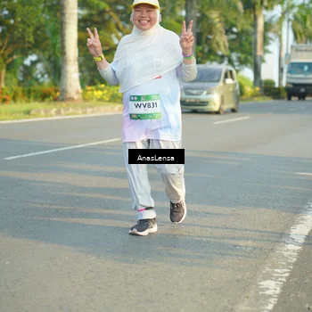 Runner Photo 7795895