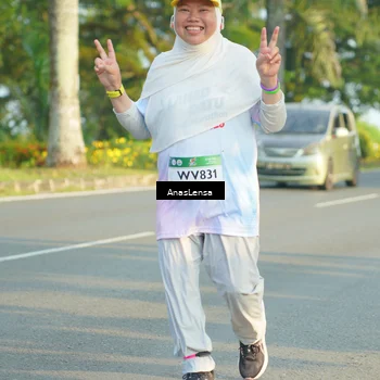 Runner Photo 7795896