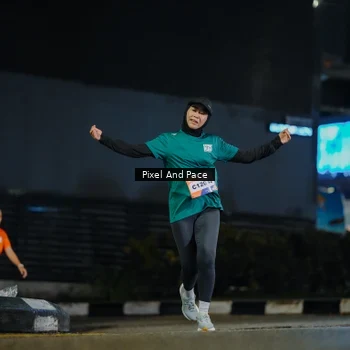 Runner Photo 7795904