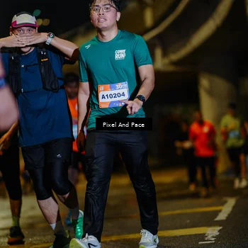 Runner Photo 7795913