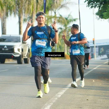 Runner Photo 7795915