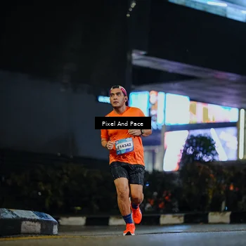 Runner Photo 7795916