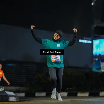 Runner Photo 7795921
