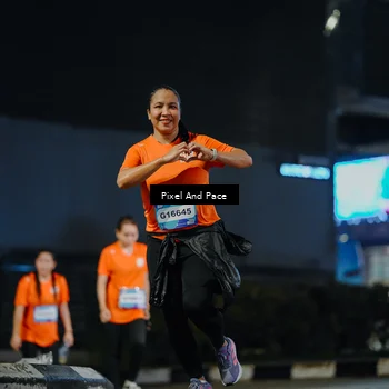 Runner Photo 7795933