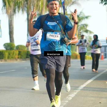 Runner Photo 7795940