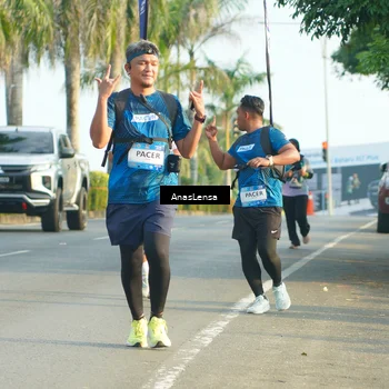 Runner Photo 7795941