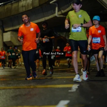 Runner Photo 7795944