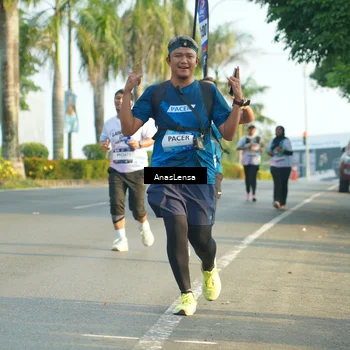Runner Photo 7795961