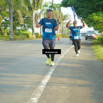Runner Photo 7795987