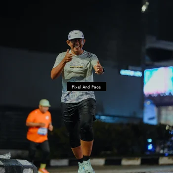 Runner Photo 7796001