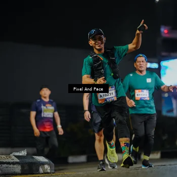 Runner Photo 7796014