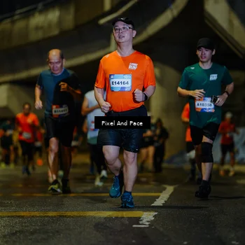 Runner Photo 7796033