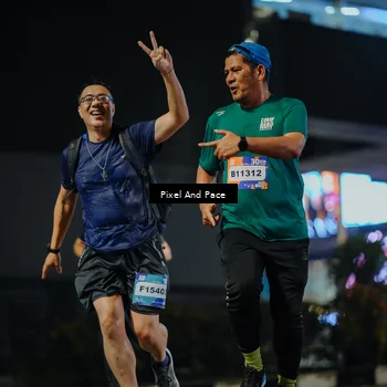 Runner Photo 7796040
