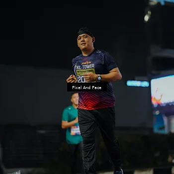 Runner Photo 7796047