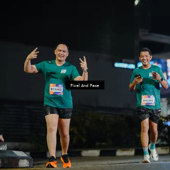 Runner Photo 7796112
