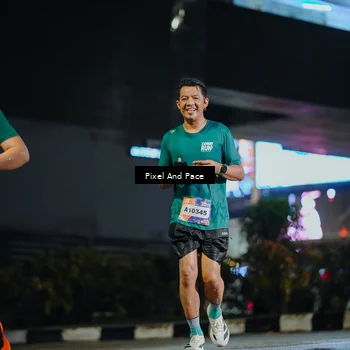 Runner Photo 7796125