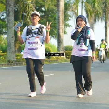 Runner Photo 7796131