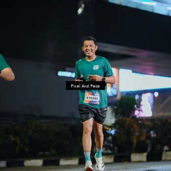 Runner Photo 7796133