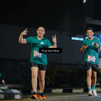 Runner Photo 7796134