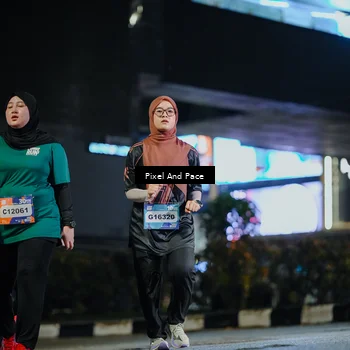 Runner Photo 7796159