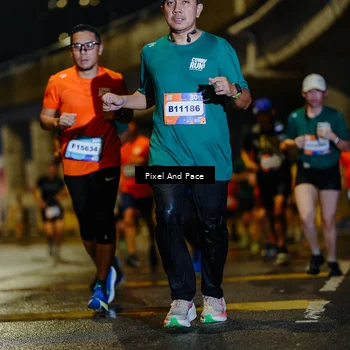 Runner Photo 7796161