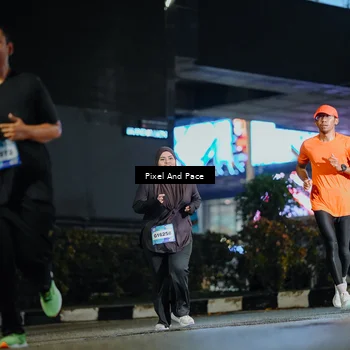 Runner Photo 7796184