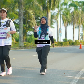Runner Photo 7796196