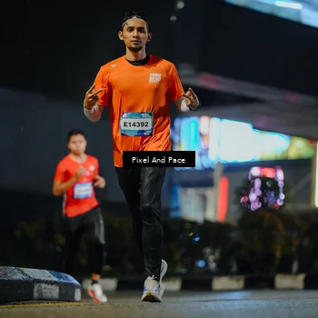 Runner Photo 7796200