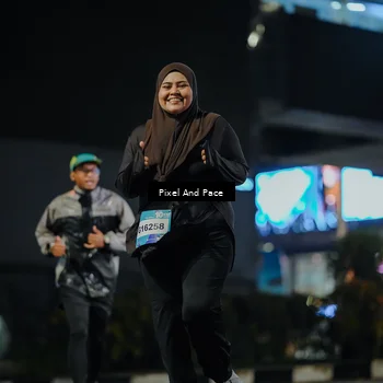 Runner Photo 7796206
