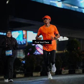Runner Photo 7796209