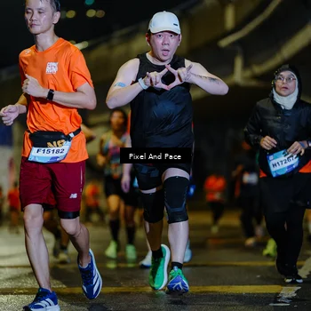 Runner Photo 7796211
