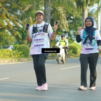 Runner Photo 7796216