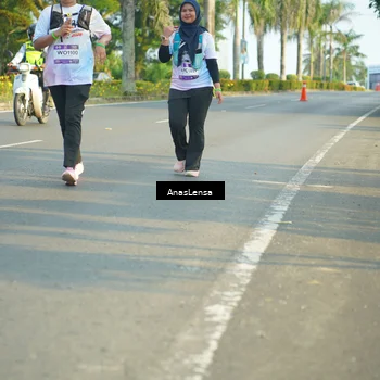 Runner Photo 7796217