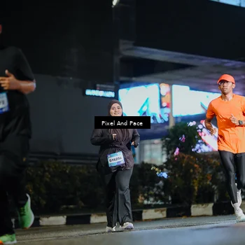 Runner Photo 7796241