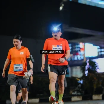 Runner Photo 7796243
