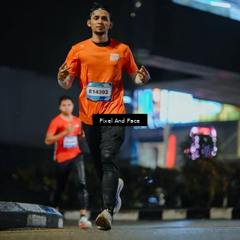 Runner Photo 7796256