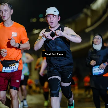 Runner Photo 7796289