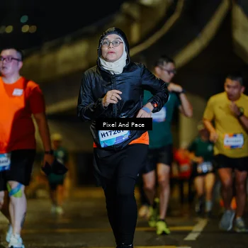 Runner Photo 7796330