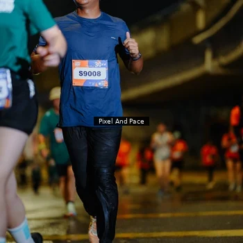 Runner Photo 7796335