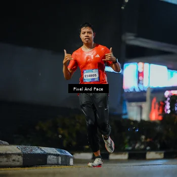 Runner Photo 7796342