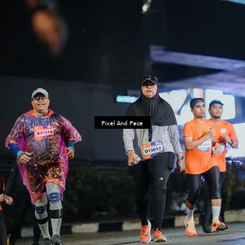 Runner Photo 7796387