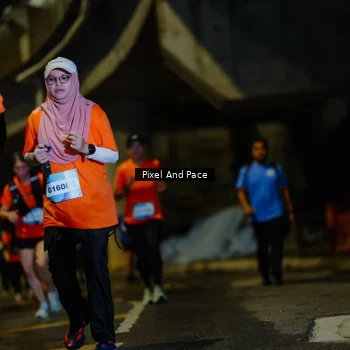 Runner Photo 7796388