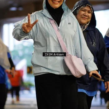 Runner Photo 7796397